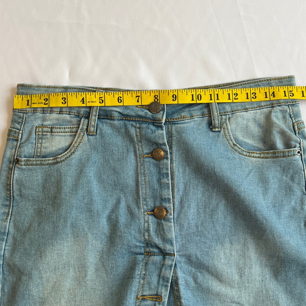 Rhythm + Rose Women Classic Light Blue Denim Skirt with Front Button Slit Size 8 - Picture 10 of 15